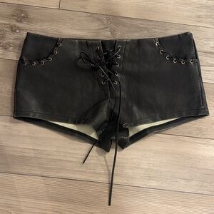 Edikted Black Lace-Up High Waist Shorts